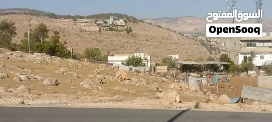 لمن يبحث عن الهدوء والتمييز والهواء النقي قطعة أرض سكنية للبيع