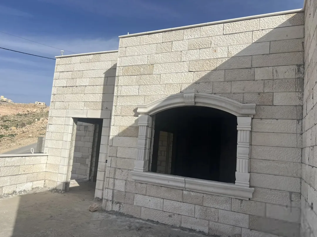 منزل مستقل للبيع في الزرقاء البتراوي الجنوبي