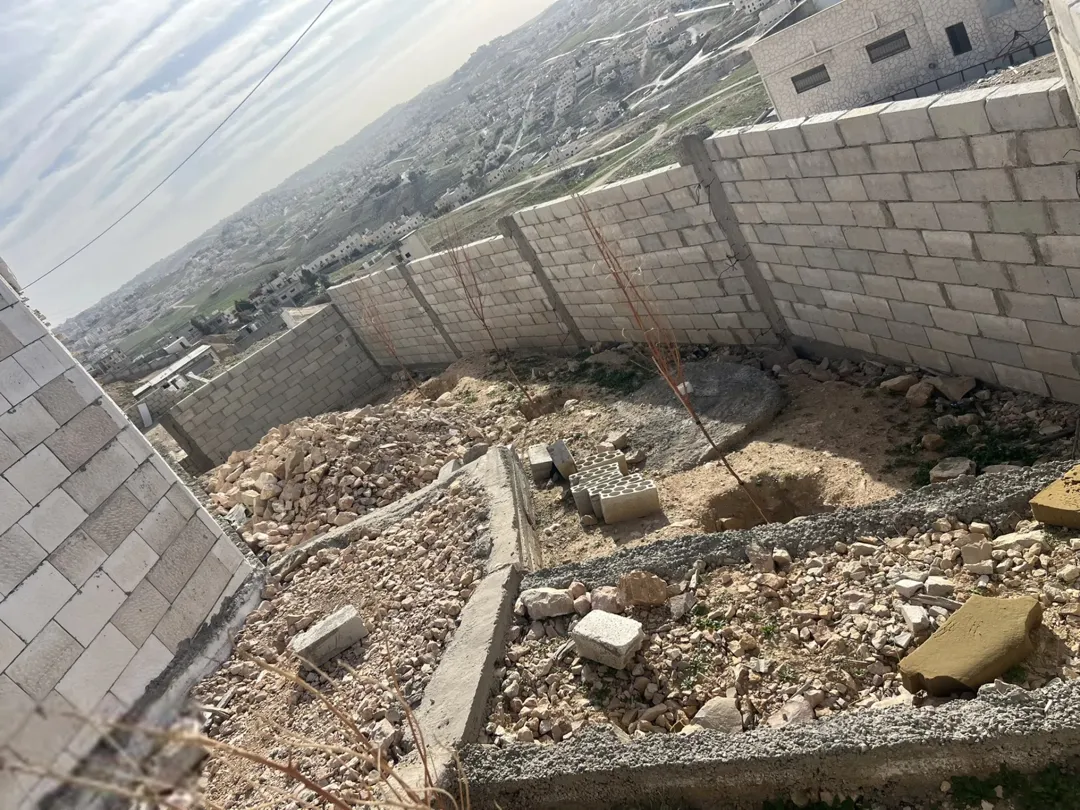 منزل مستقل للبيع في الزرقاء البتراوي الجنوبي