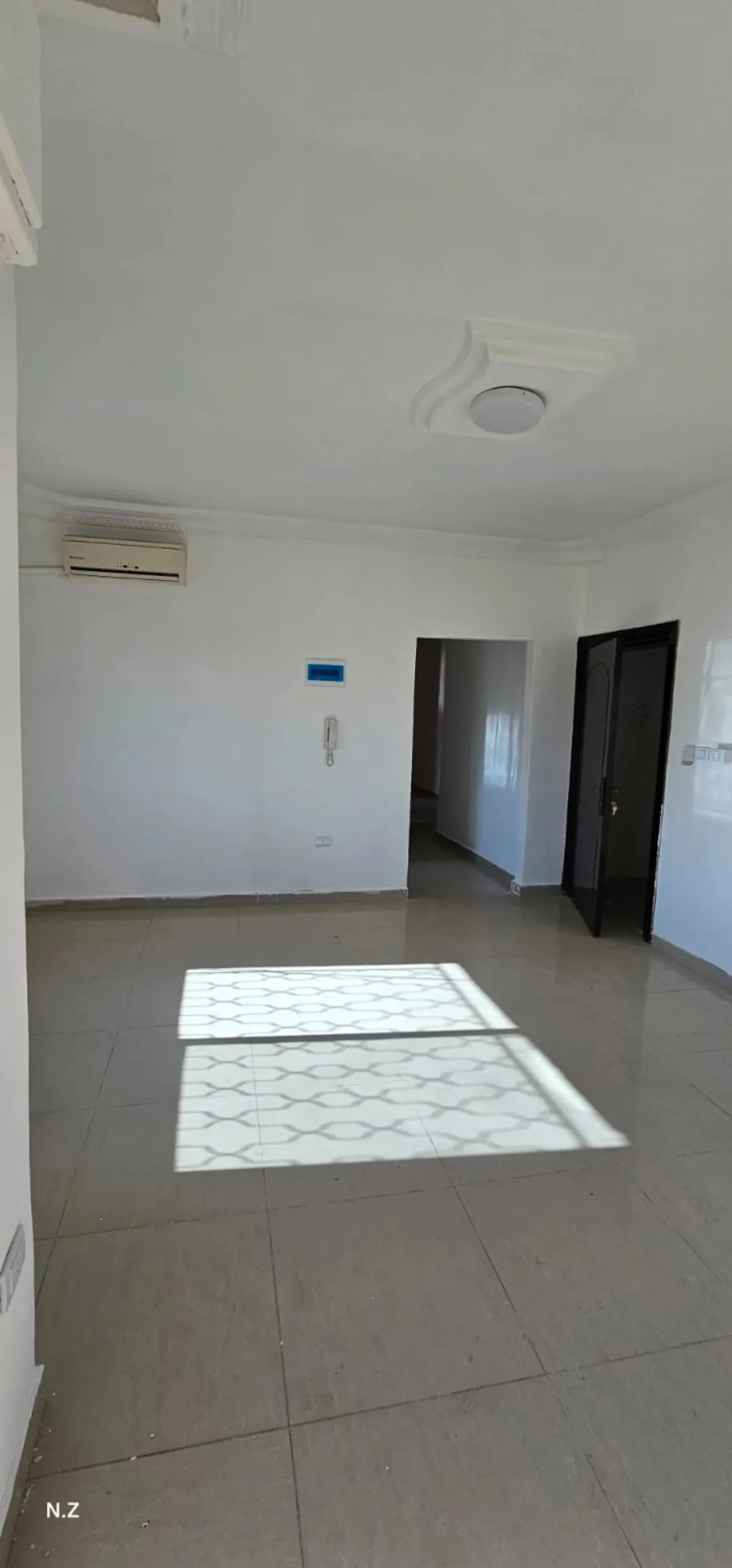 شقة للبيع في الجبيهة أم زويتينه قرب مسجد جبران سوبر ديلوكس 110 متر بسعر مناسب