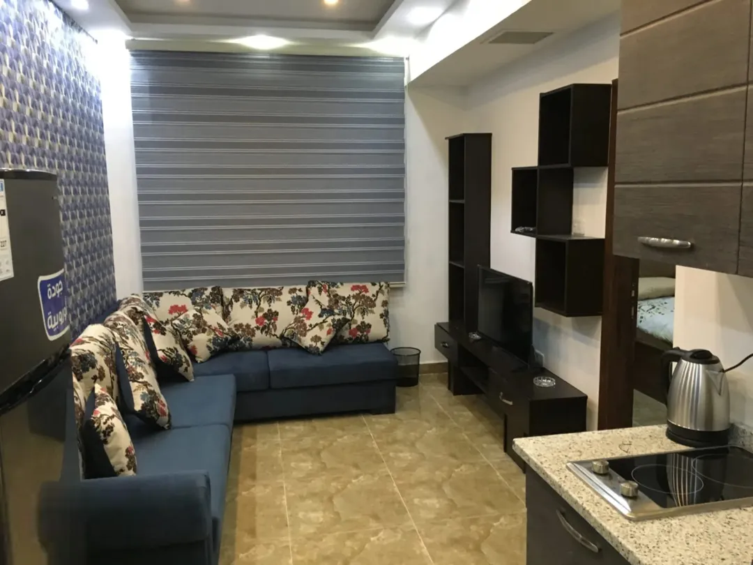 شقة استثمارية متميزة تدر دخلاً شهرياً ممتازاً