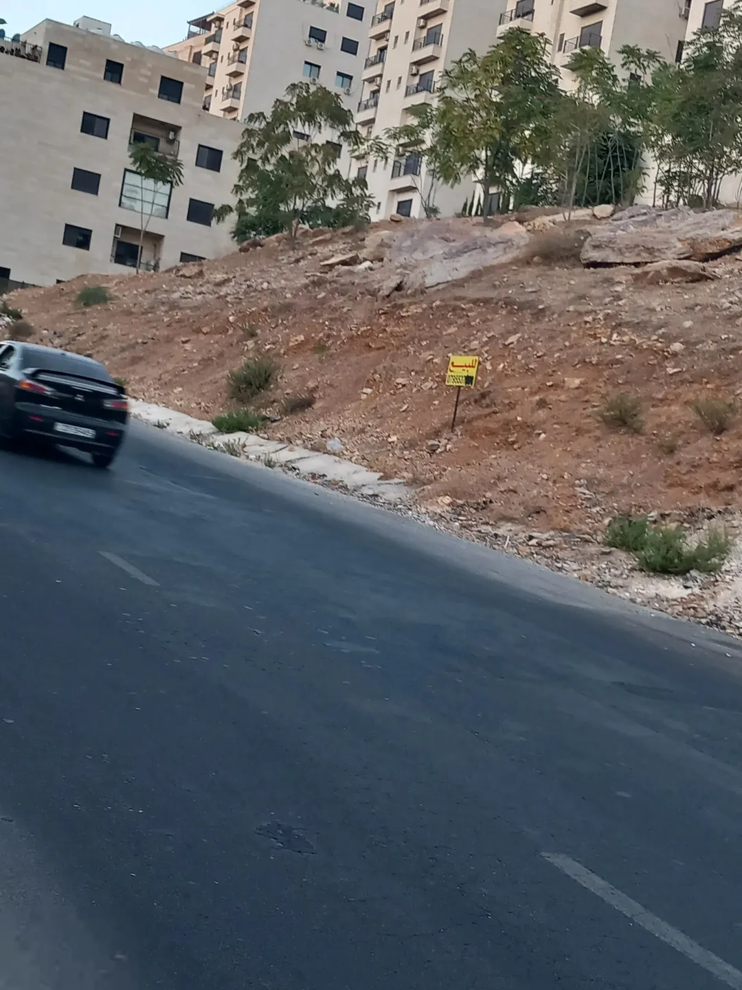 أرض سكنية مميزة للبيع في منطقة الكرسي – عمان