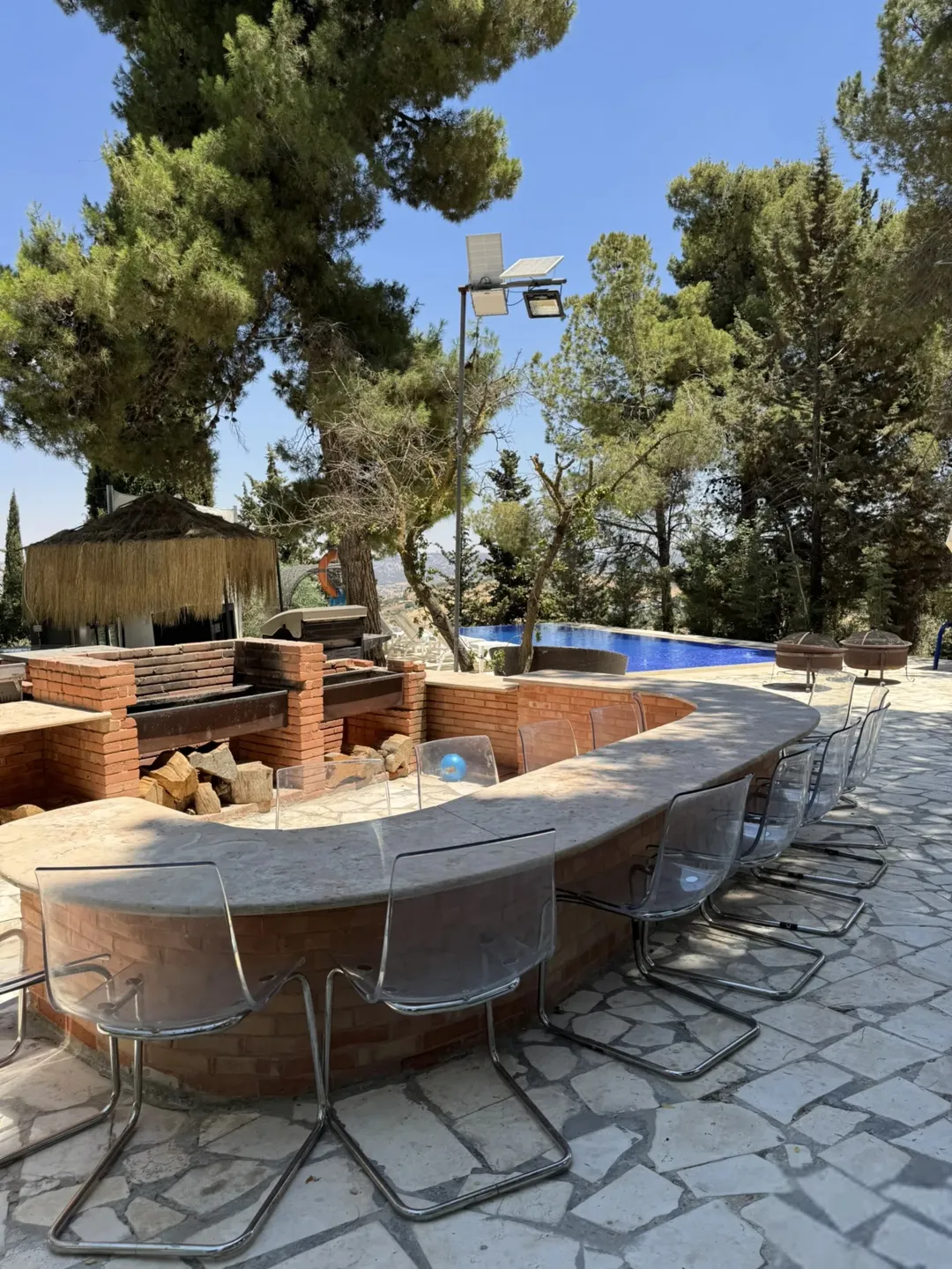 فرصة استثمارية نادرة Abu Hassan Getaway مشروع ضيافة واستجمام قائم السلط — صورة 3