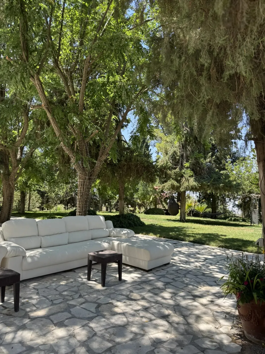 فرصة استثمارية نادرة Abu Hassan Getaway مشروع ضيافة واستجمام قائم السلط — صورة 4