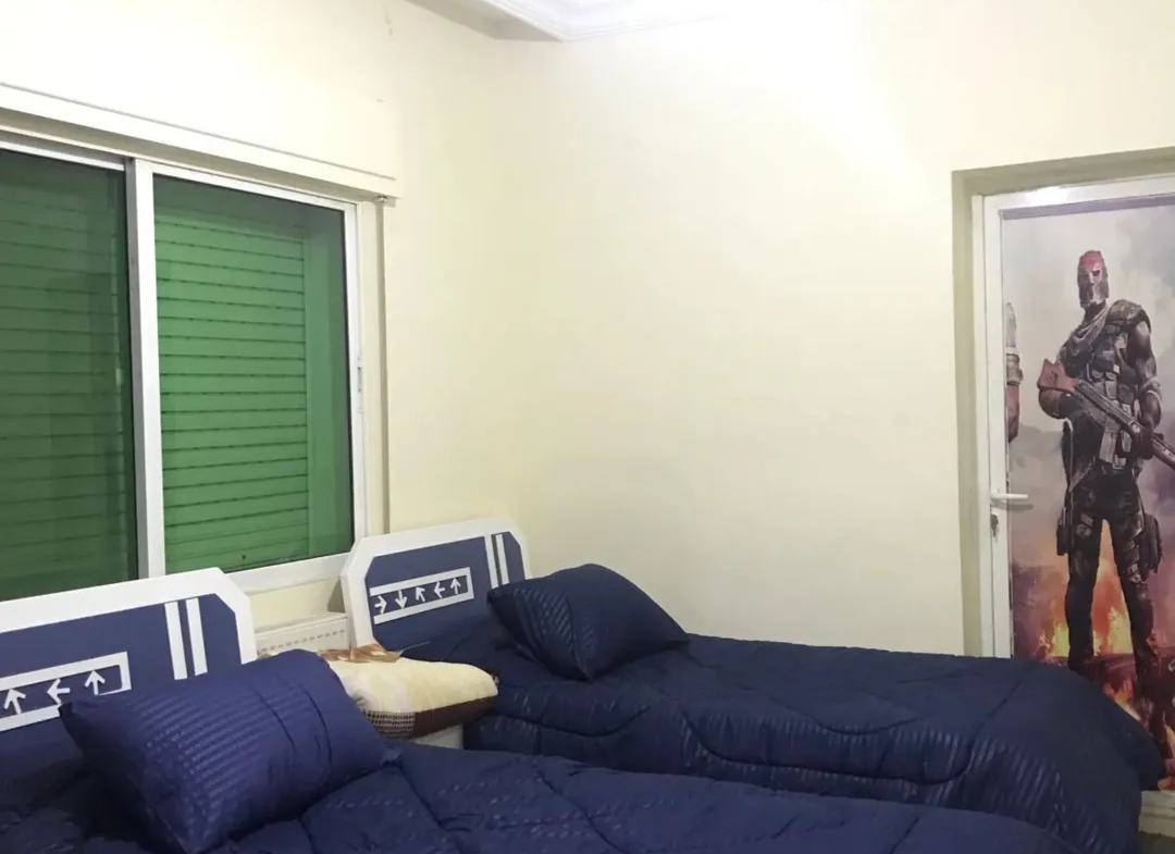 1080
