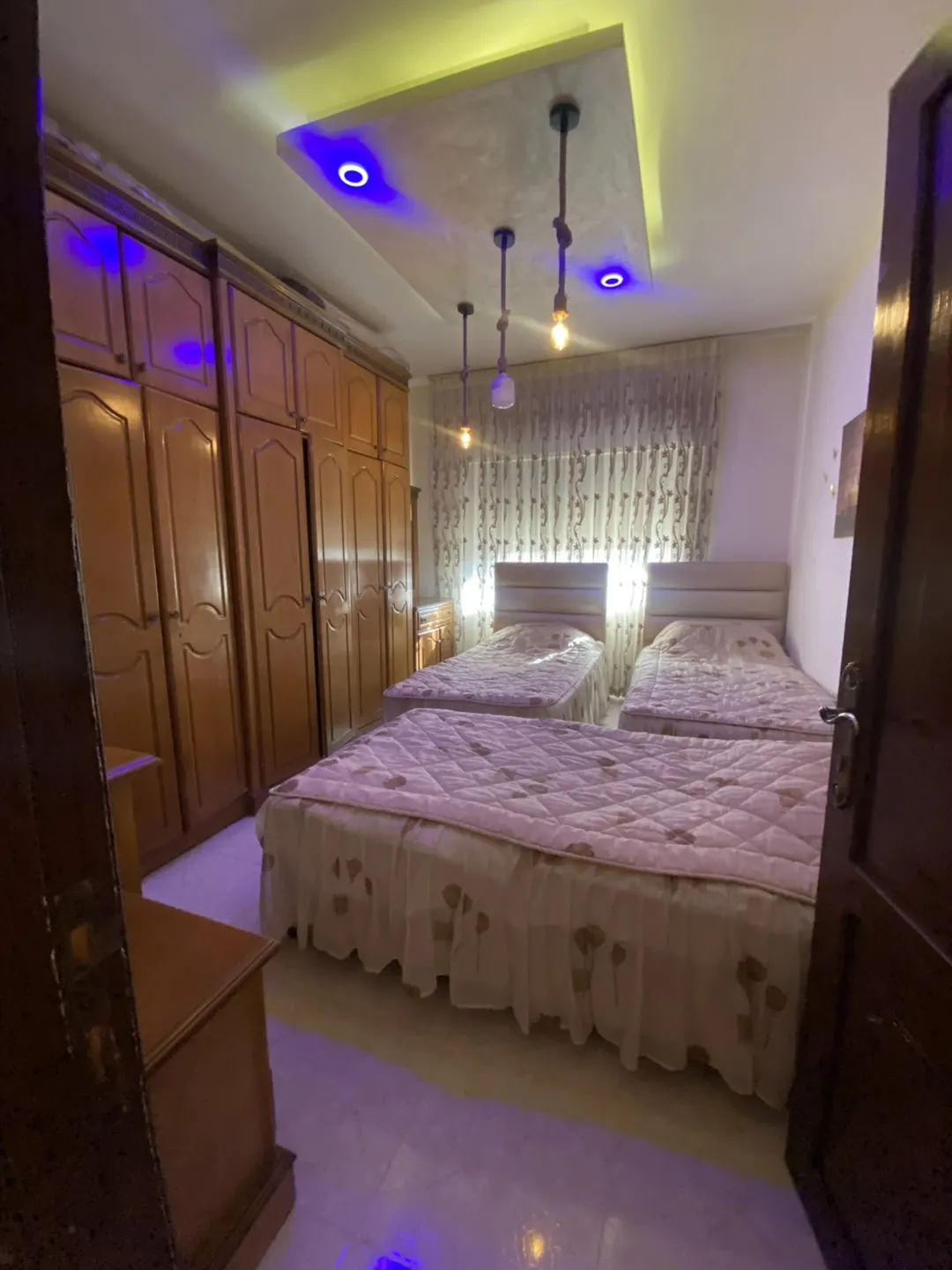 شقة للبيع في جبل الزهور – عمان بمساحة 150 م2