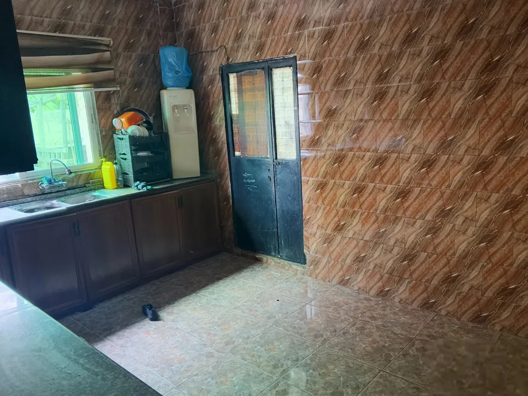 بيت مستقل ساحر على مساحة 500 متر مربع مفروز بالكامل