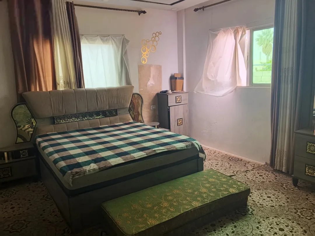 بيت مستقل ساحر على مساحة 500 متر مربع مفروز بالكامل