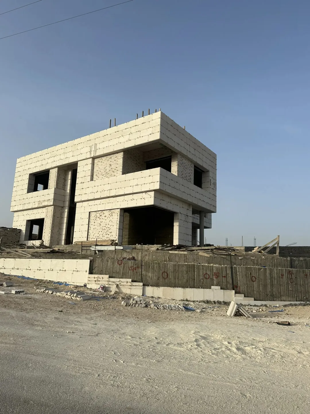 فُرصة العُمر لبناء منزل الأحلام ( منطقة بيرين حوض الحبل ) الإطلالة الأجمل في بيرين منطقة (قصور وفلل)