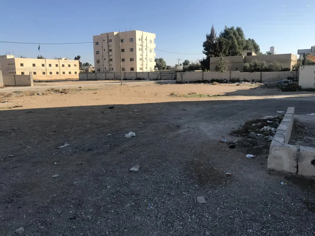 دونم للبيع /ضليل/قرب مثلث المصانع