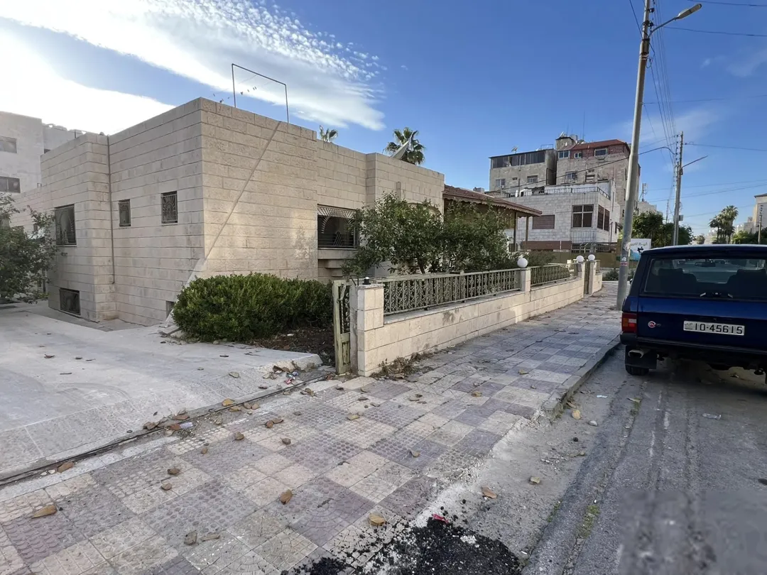 أرض تجارية مميزة للبيع في عمان – الدوار السابع