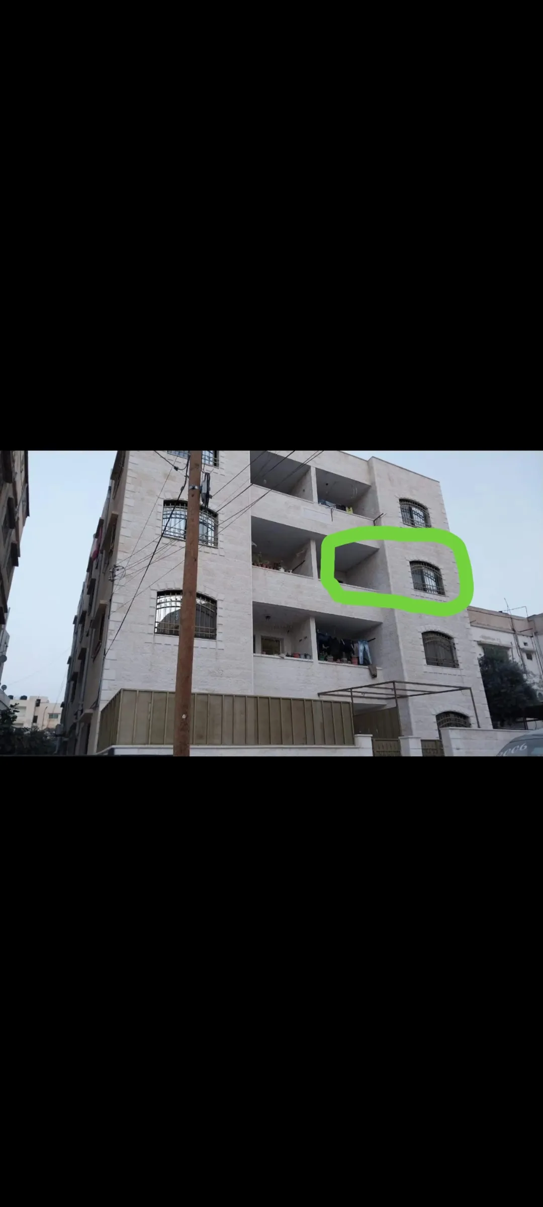 شقة للبيع في الزرقاء. الزرقاء الجديده خلف ابراهيم القاضي ومطعم السيران بجانب سوبر ماركت ابو رياض