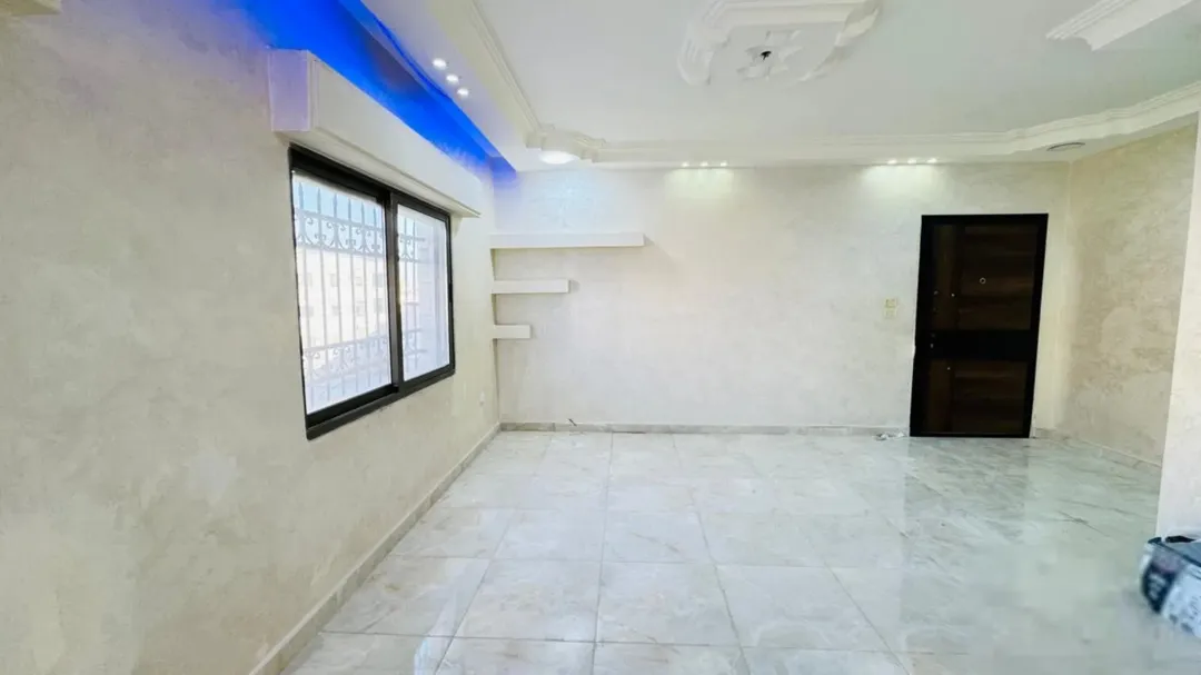 شقة للبيع في الجبيهة – عمان – مساحة 173 متر مربع