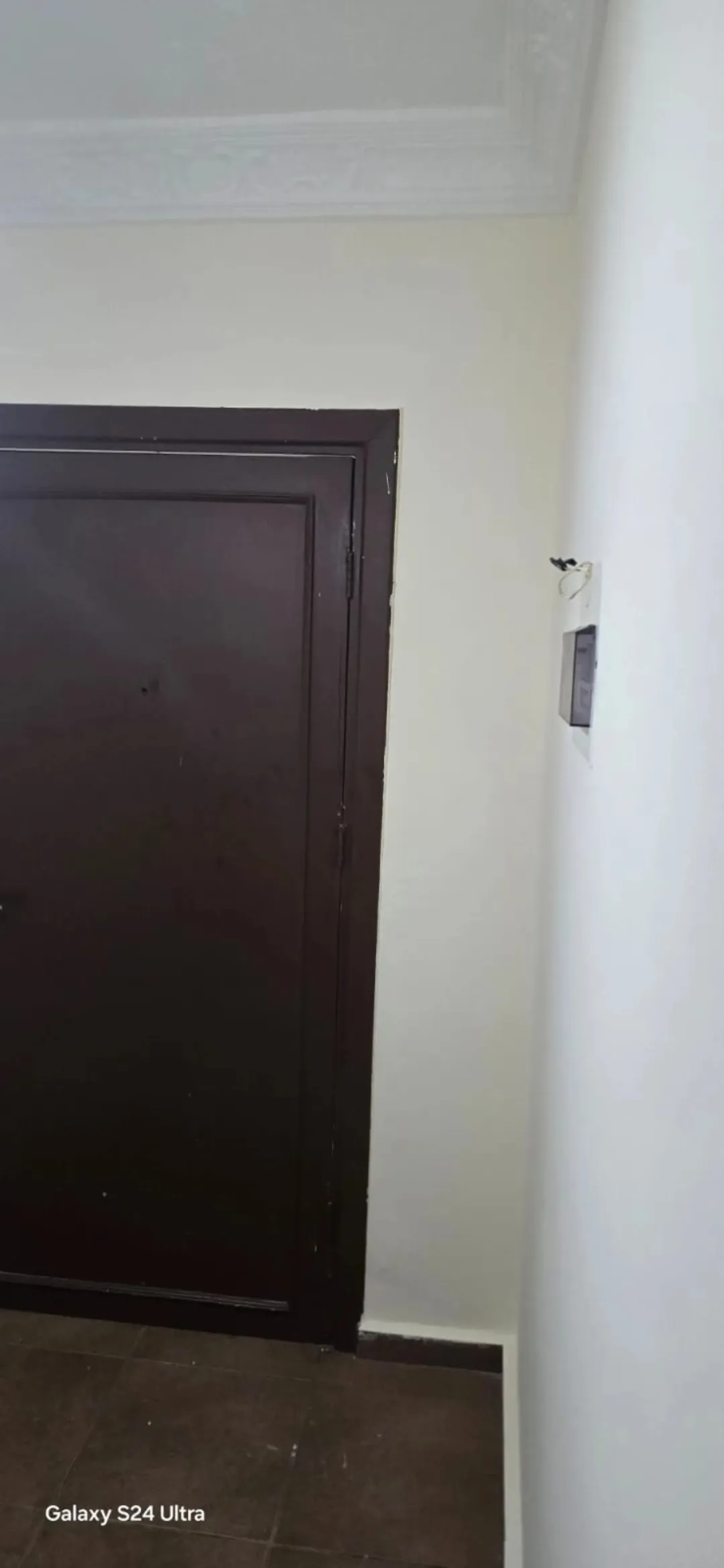 شقة في جبل الزهور للبيع