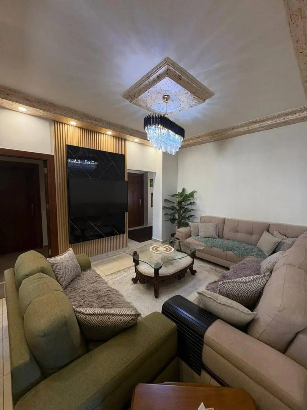 شقة سكنية راقية للبيع في الجبيهة