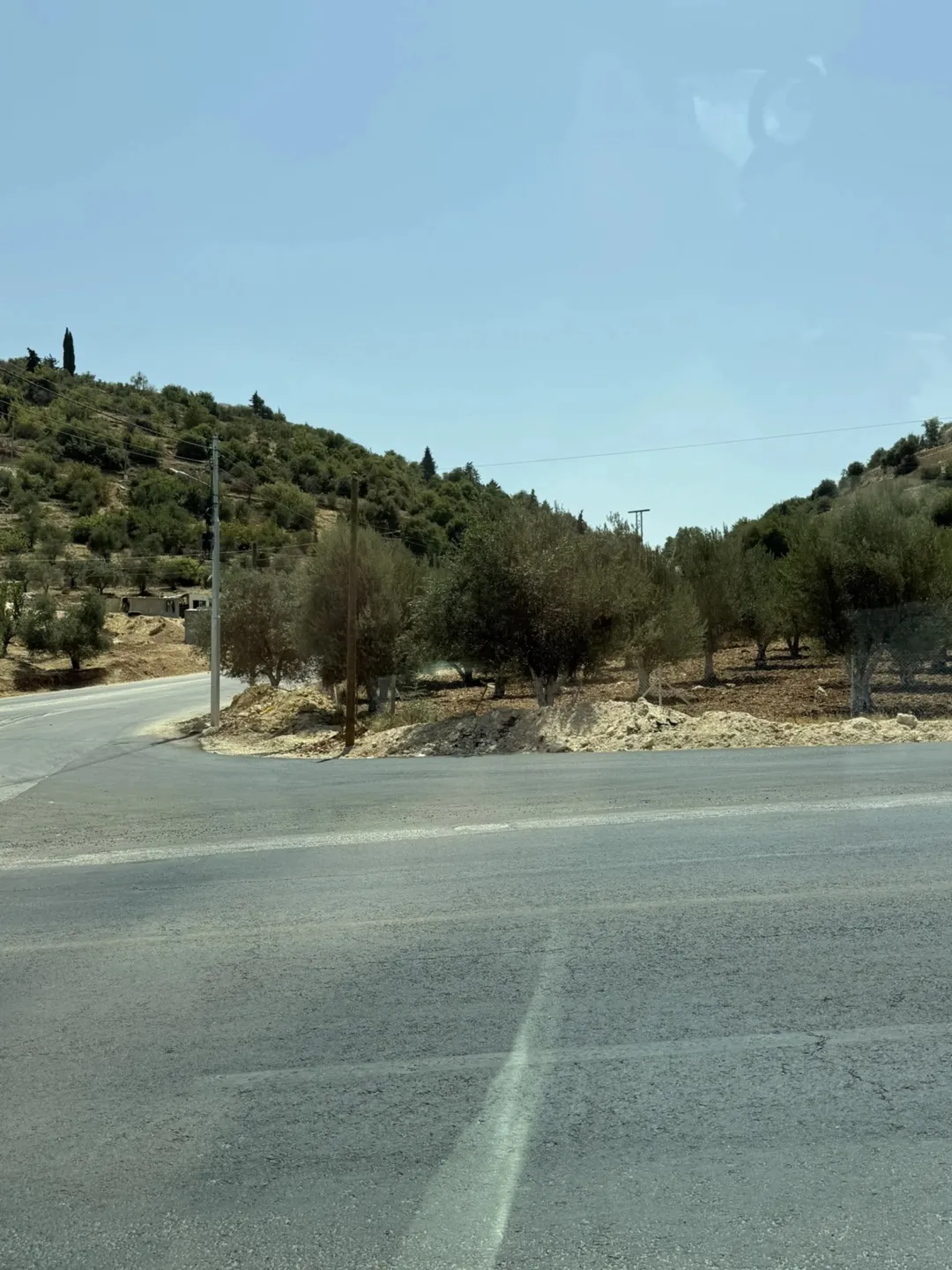 أرض مميزة للبيع في بدر الجديدة – عمان – على الشارع الرئيسي