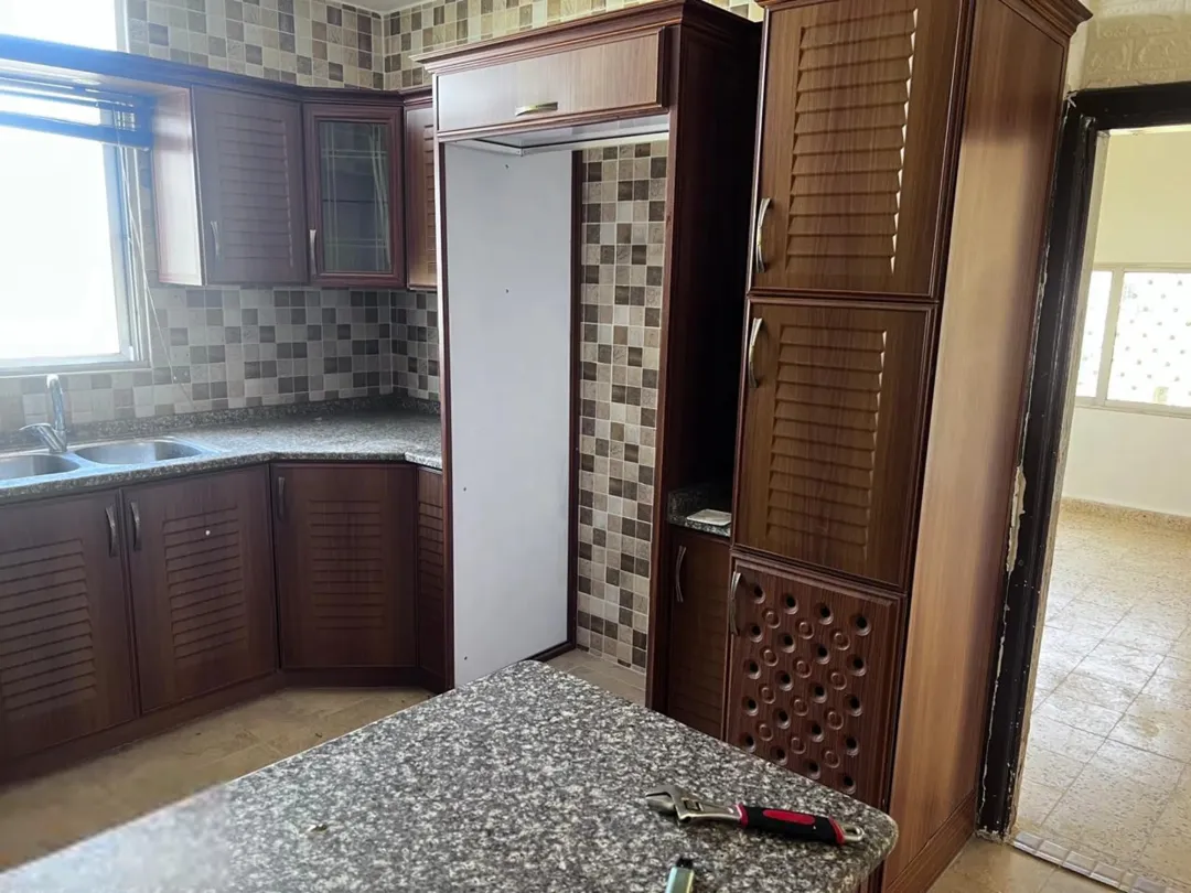 شقة سكنية أنيقة بمساحة 132 متر مربع في كفر أسد
