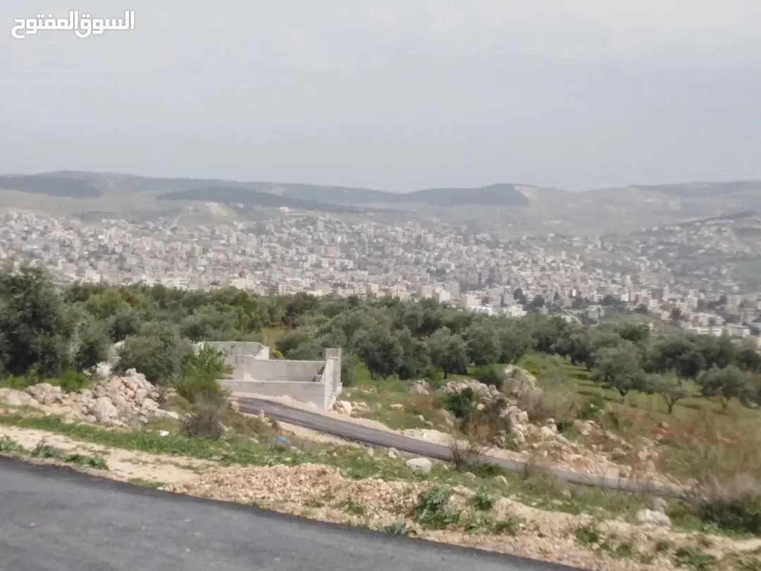 العنيبه منبسطه واصل الخدمات اطلاله رائعة لكامل القطعه