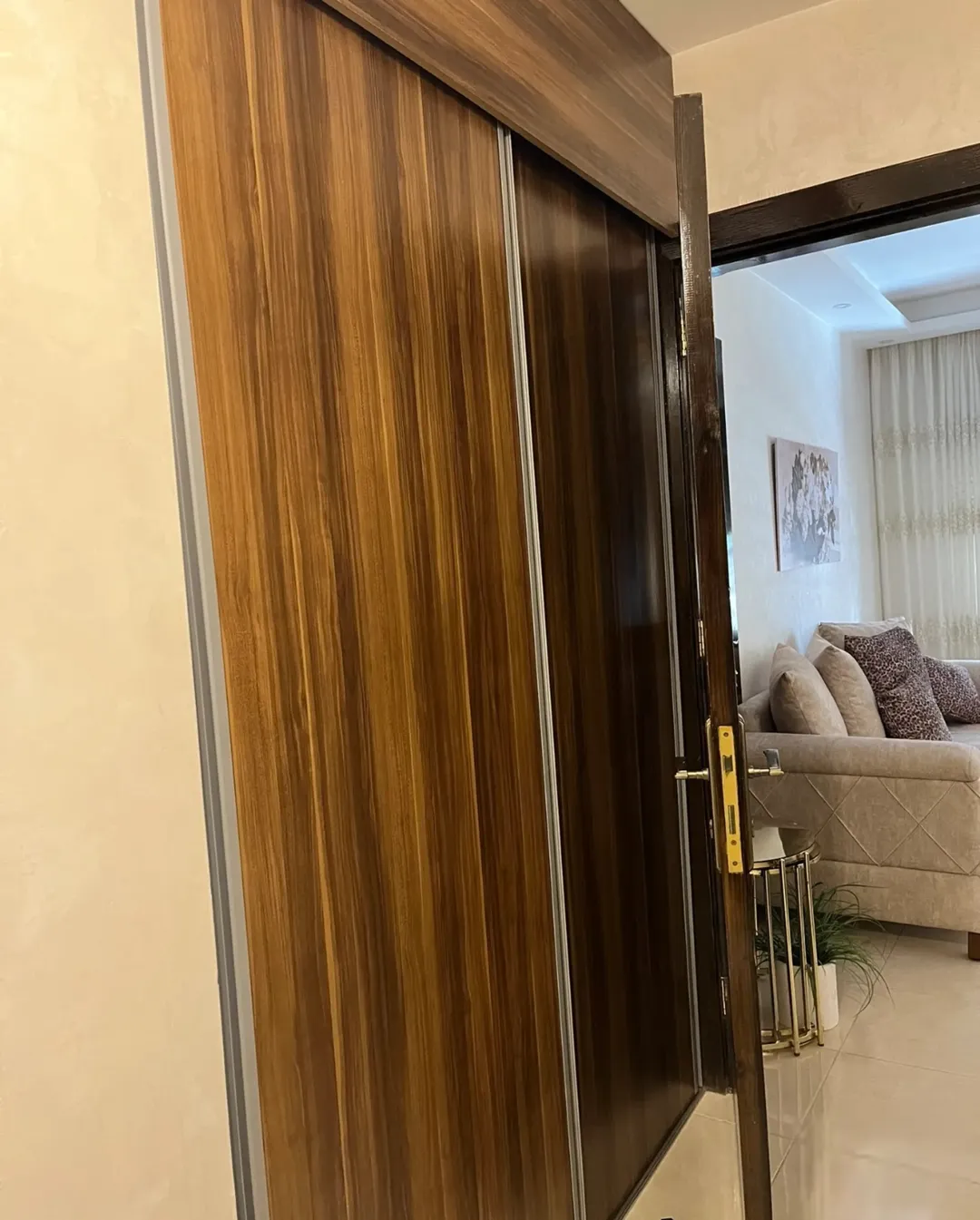 Luxury Furnished Ground-Floor Apartment for Rent from 5/12/2026 — صورة 4