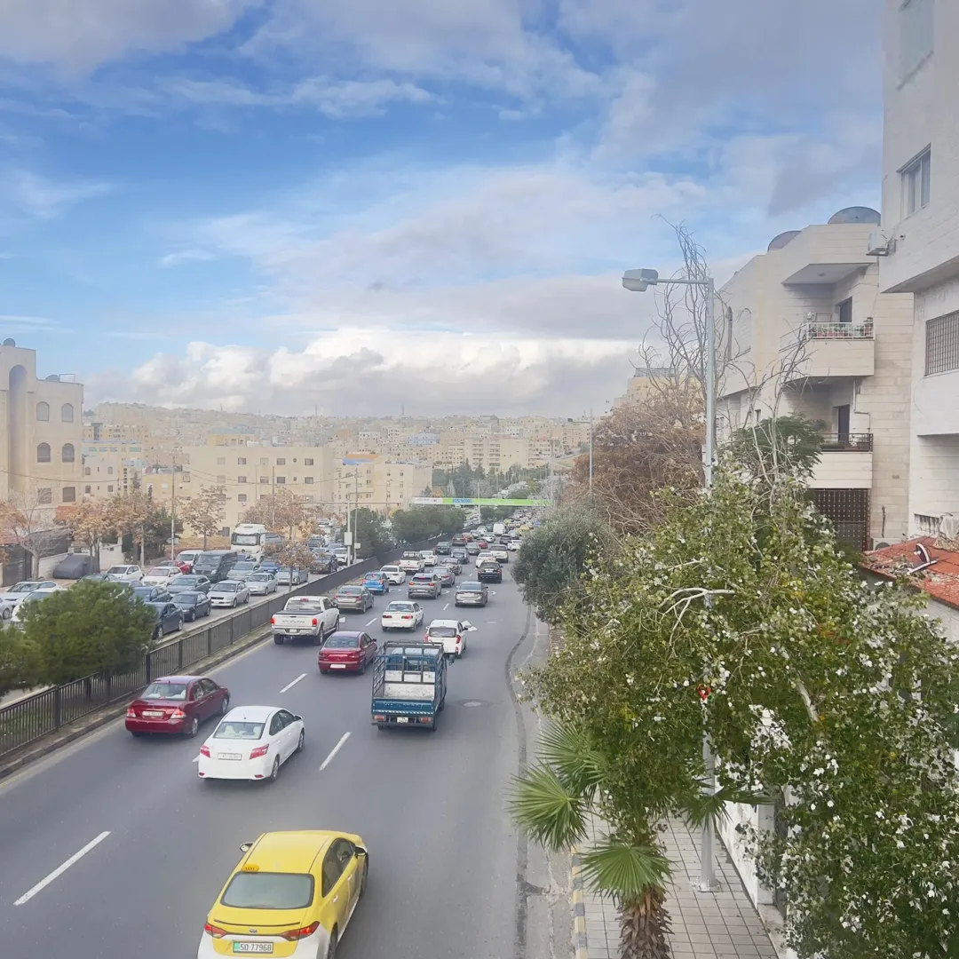 عمارة للبيع في جبل الحسين