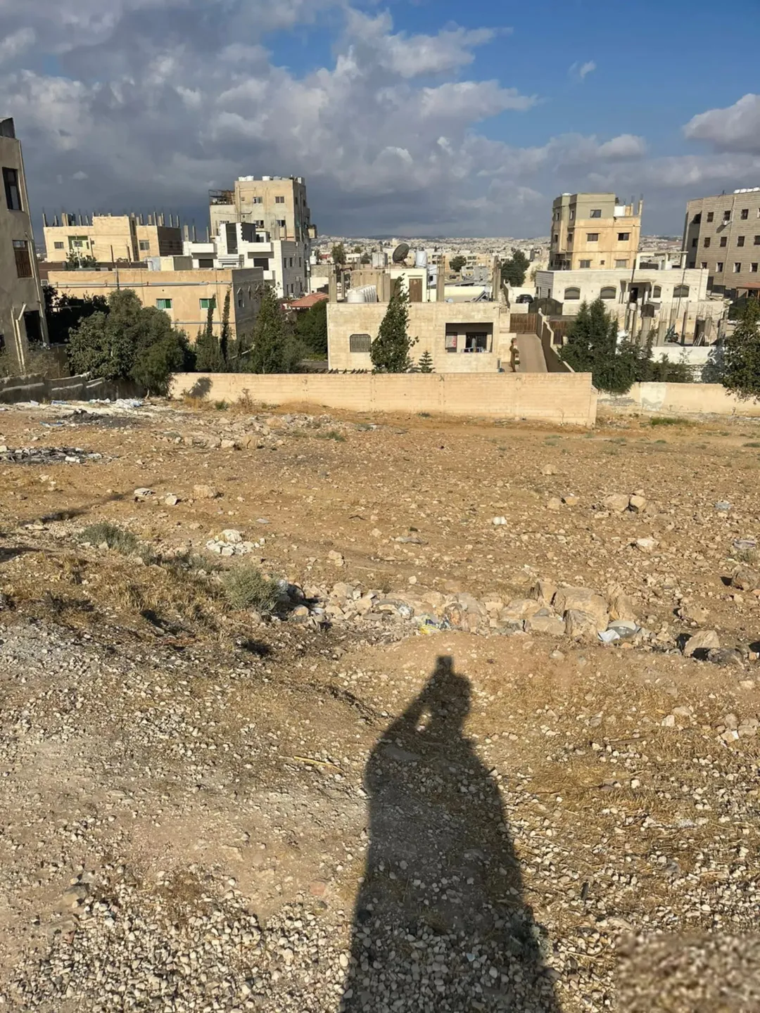 ارض للبيع – عطل الرصيفة- رجم الجيش