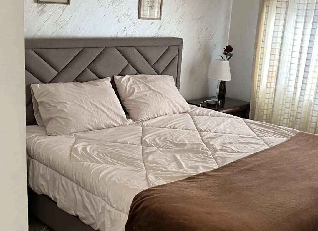1080