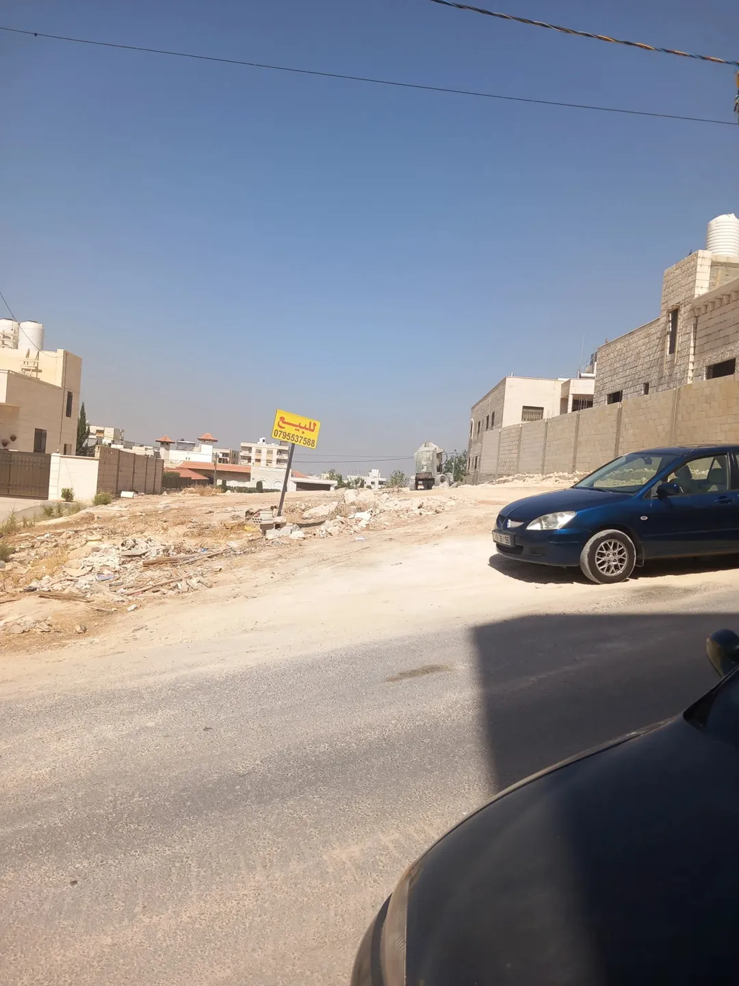 أرض سكنية مميزة في أبو علندا بالقرب من إسكان الكهرباء