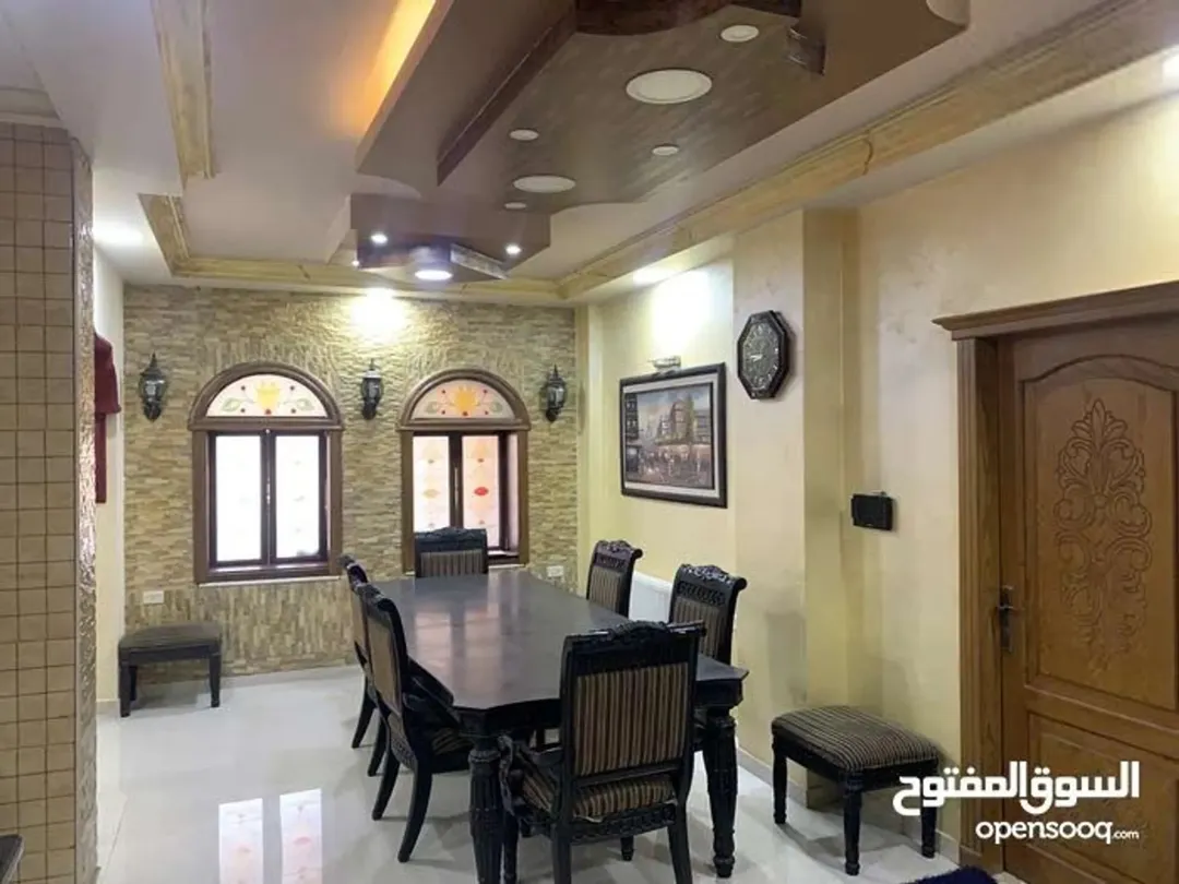 فيلا مستقلة للبيع بسعر مغري مباشرة
