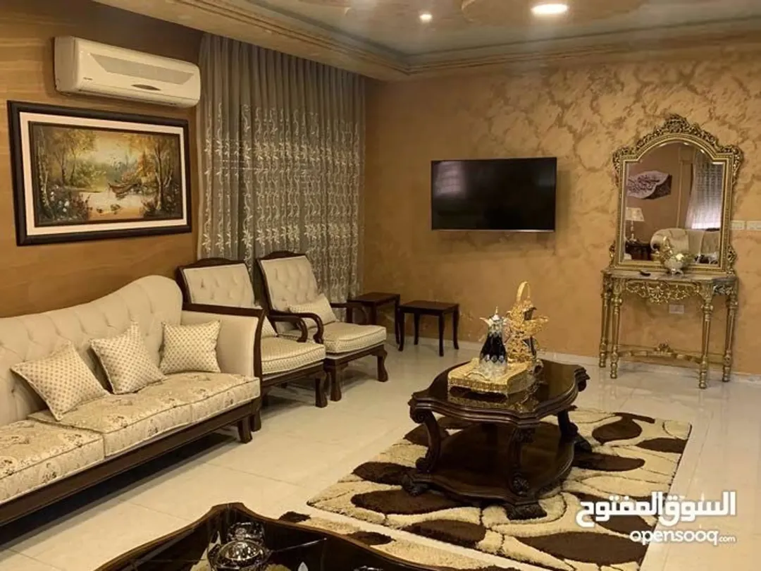 فيلا مستقلة للبيع بسعر مغري مباشرة