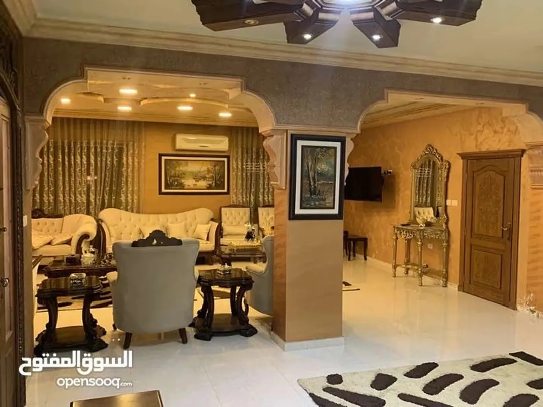 فيلا مستقلة للبيع بسعر مغري مباشرة