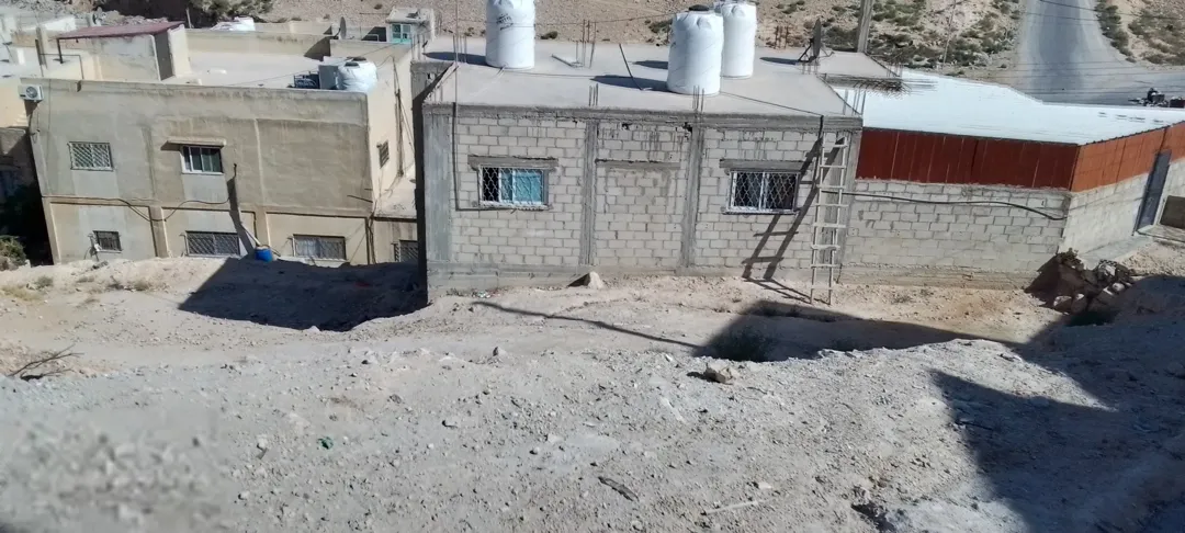 منزل للبيع في الزرقاء – جبل الأمير حمزة