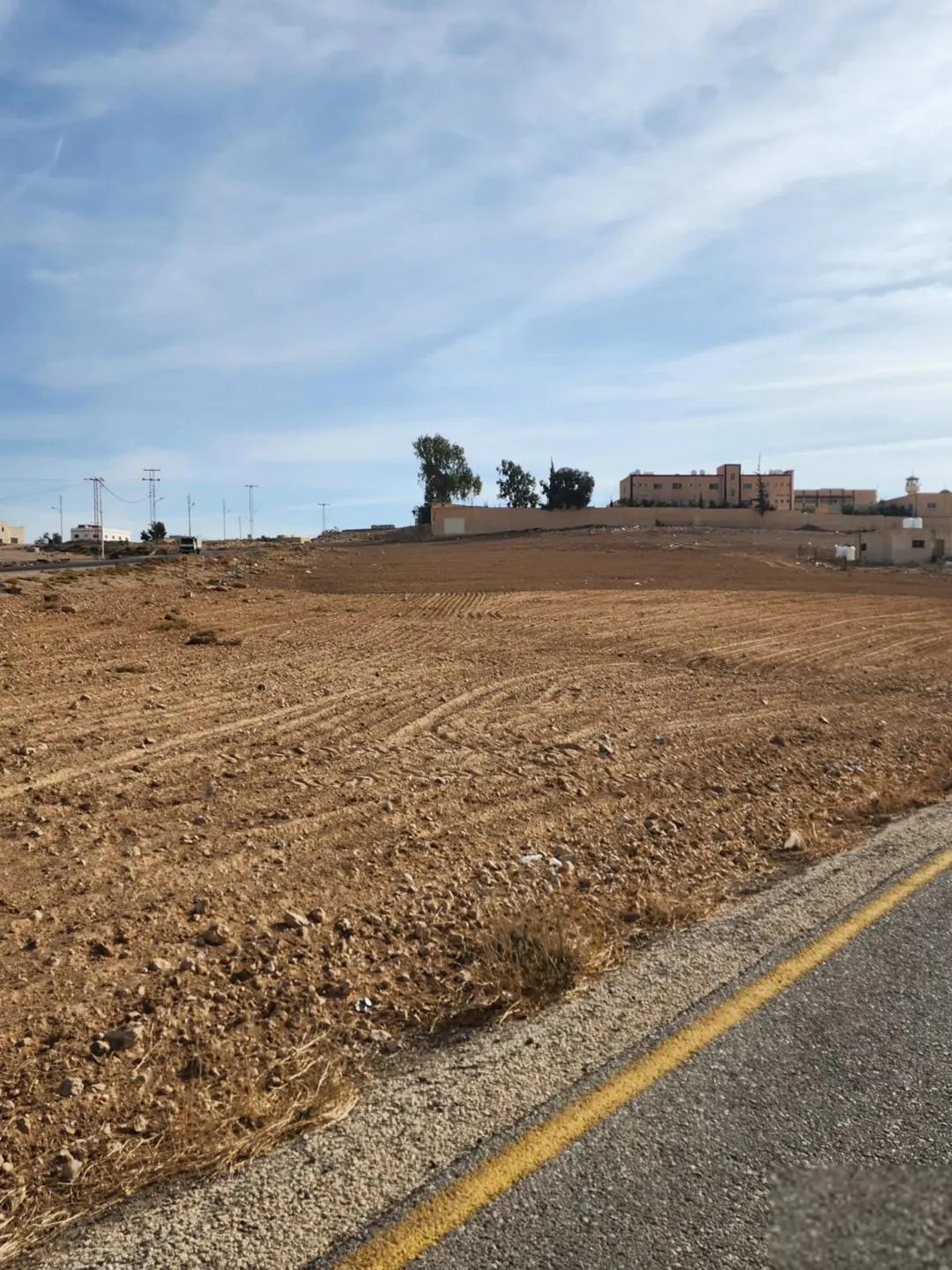 قطعة أرض سكنية في أم الرصاص – جنوب عمان