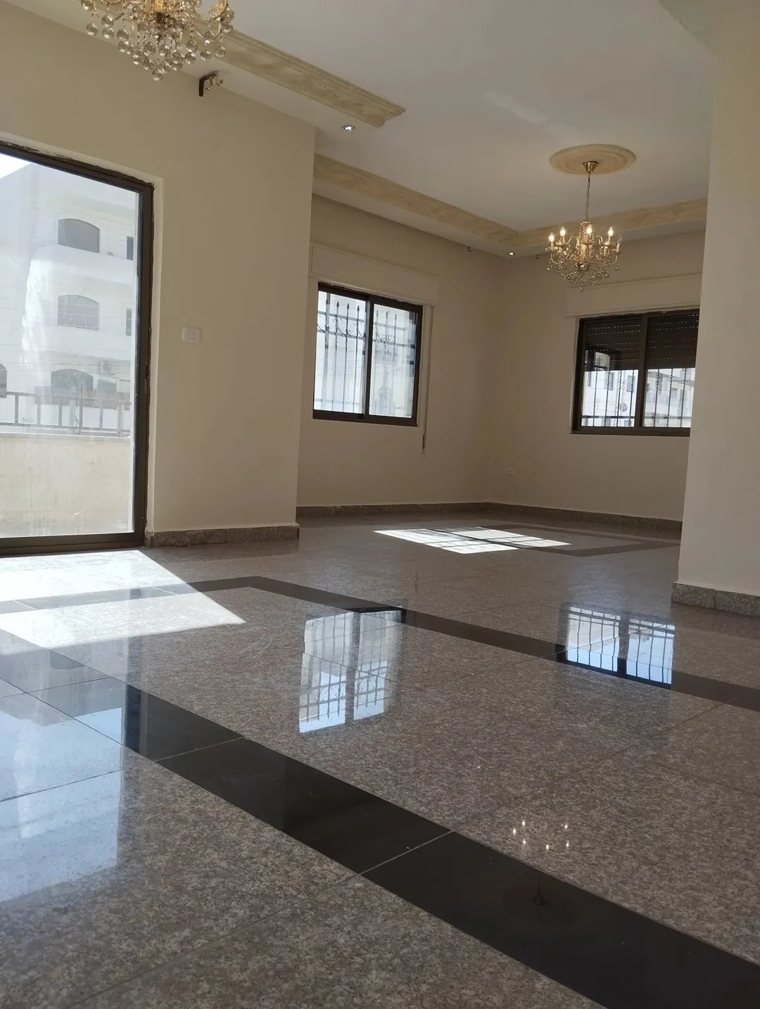 شقة مساحة 170 متر