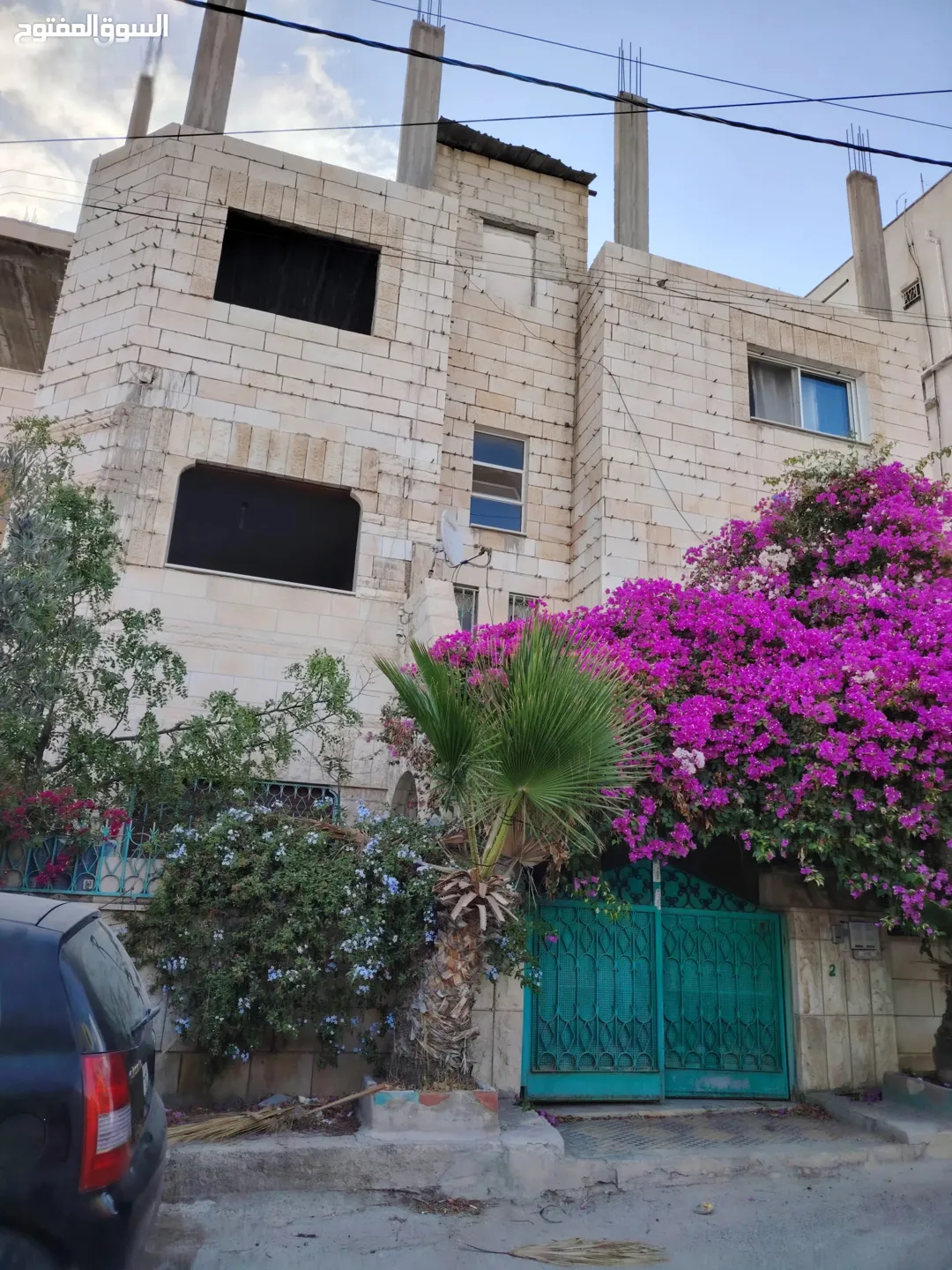 عمارة 3 طوابق للبيع