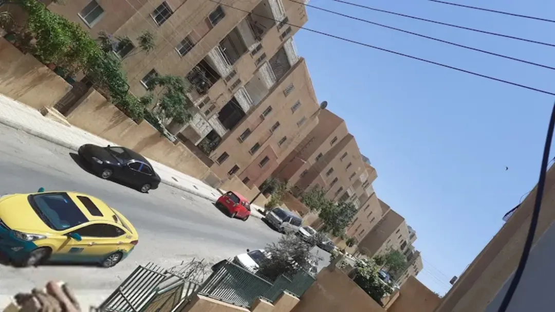 شقة مميزة للبيع في مادبا الغربي – منطقة الفيحاء