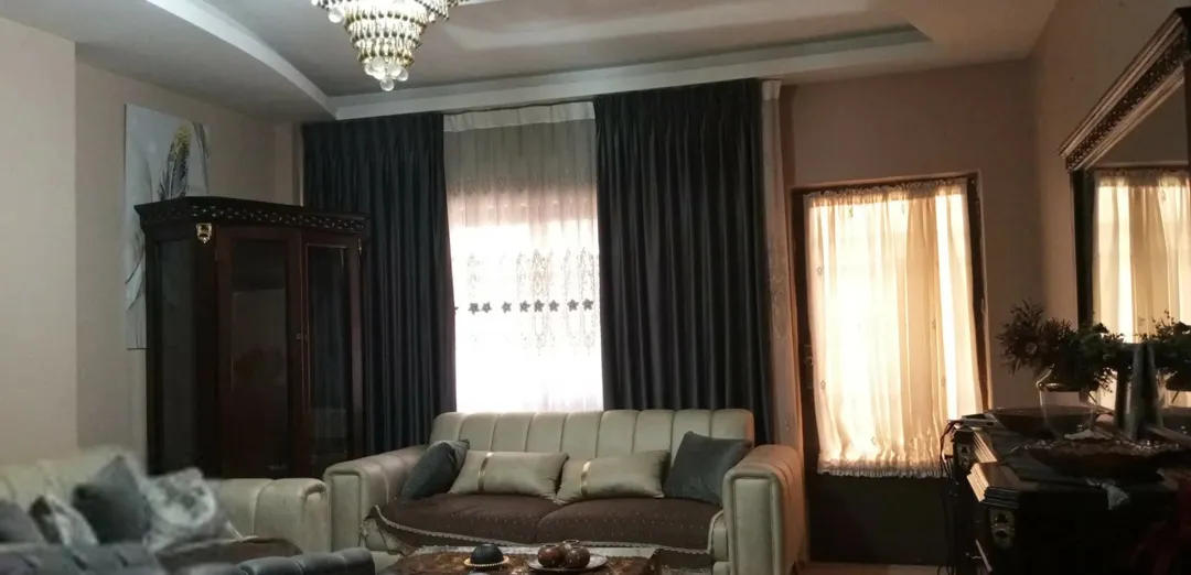 شقة أرضية فاخرة للبيع في طبربور