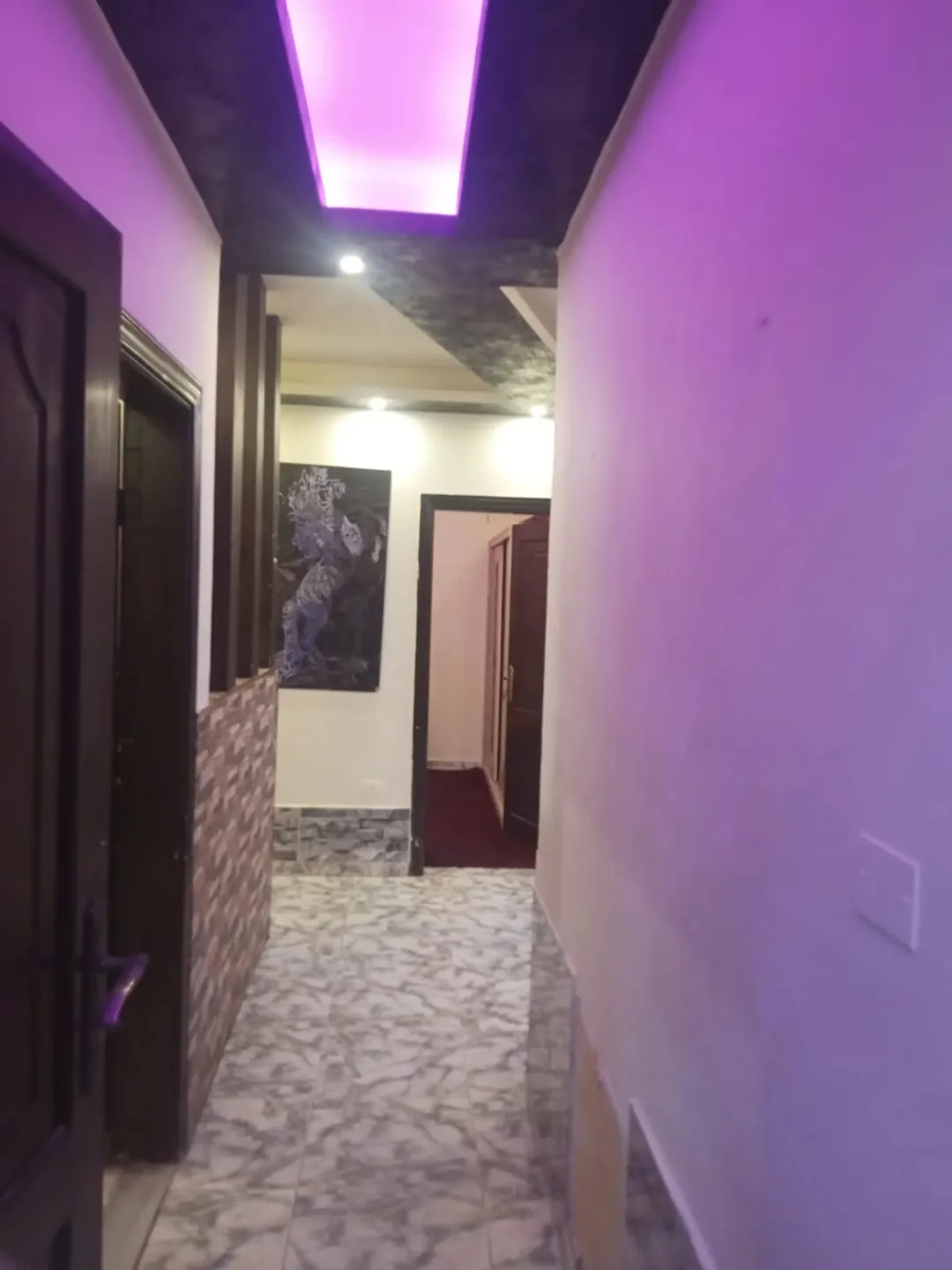 شقة استثمارية مقسمة إلى استوديوهات عدد اثنين