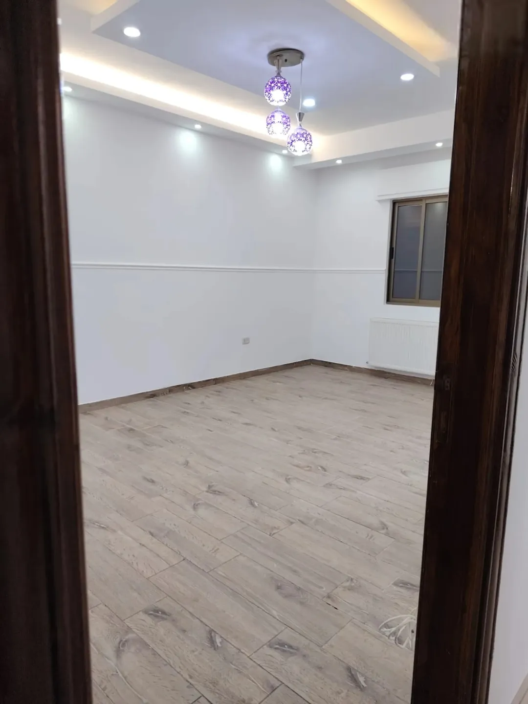 طريق المطار خلف المدارس العالميه مباشره