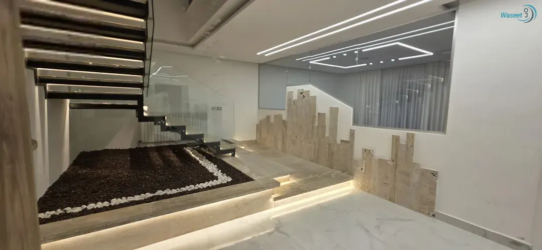فيلا متلاصقة فاخرة تشطيب سوبر 2025 مواصفات لا تعد ولا تحصى اجمل مناطق ضاحية الرشيد للبيع بداعي السفر
