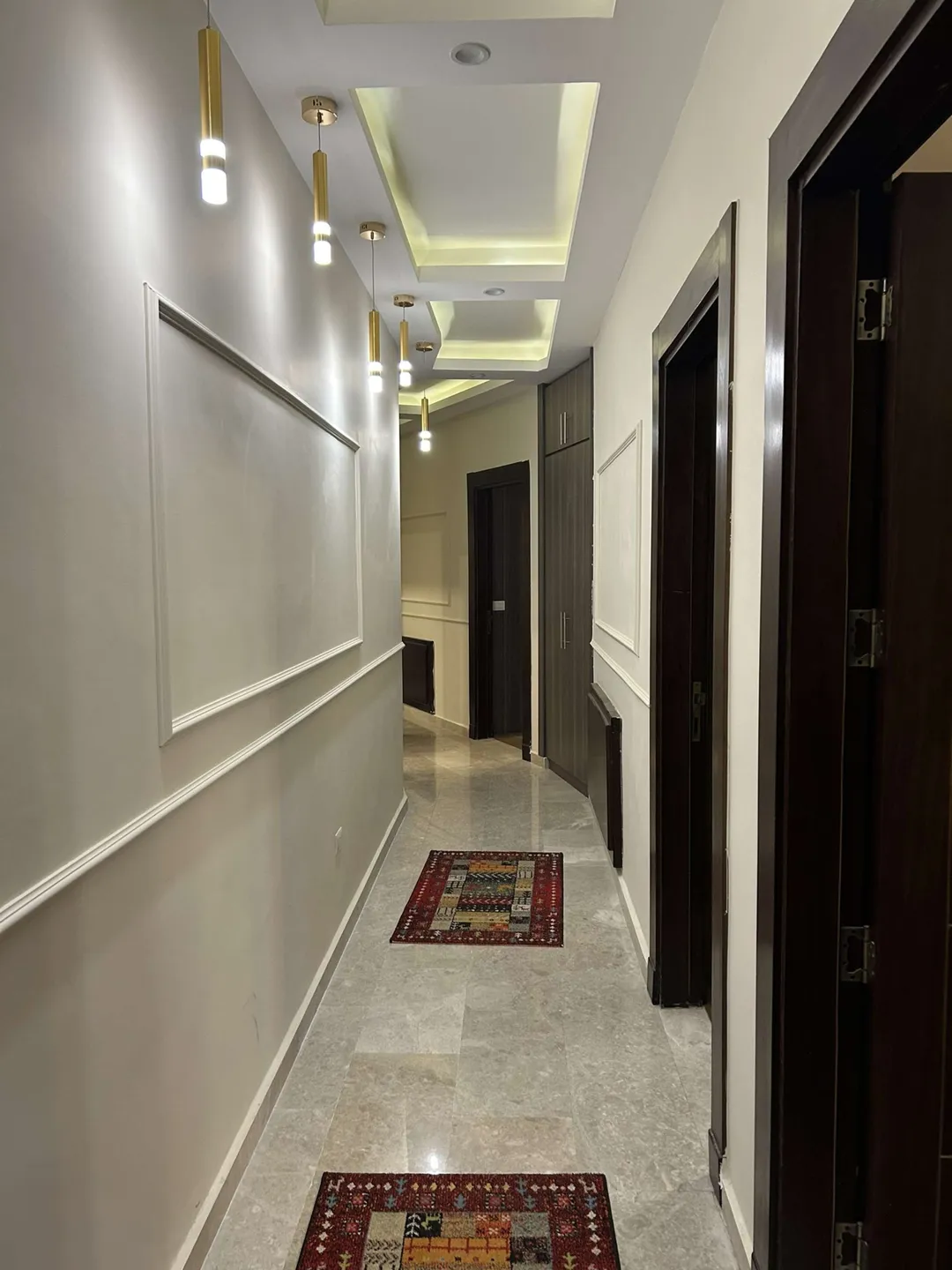 شقق سياحية مفروشة في دير غبار