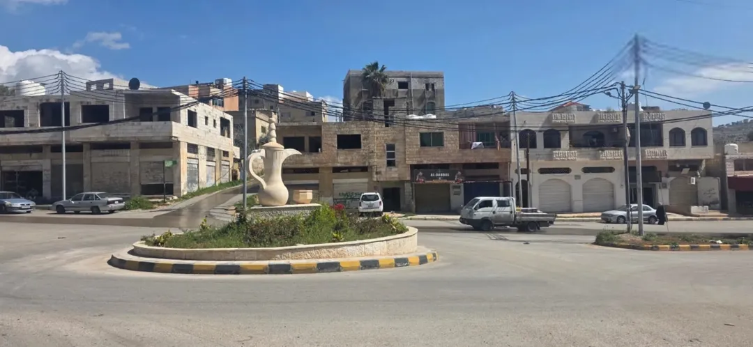 جرش الجبارات مبنيان سكني وتجاري للبيع جرش الجبارات مبنيان تجاري وسكني شقق فوق المخازن