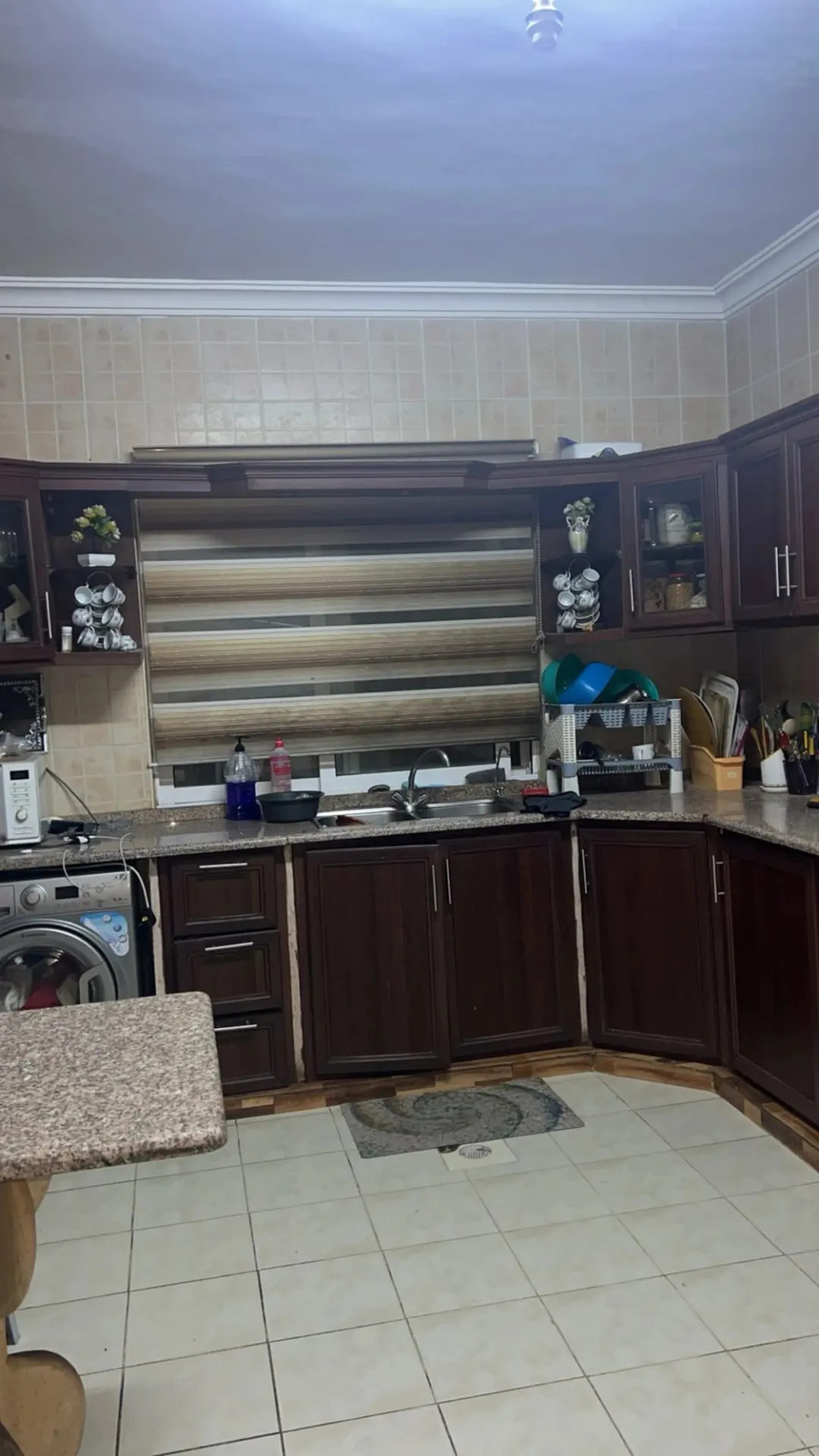 شقة رائعة للبيع في مدينة الشرق