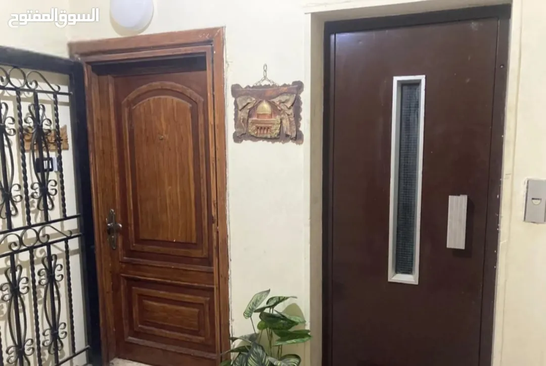 شقة واسعة للإيجاع بإطلالة مميزة في عرجان – عمان