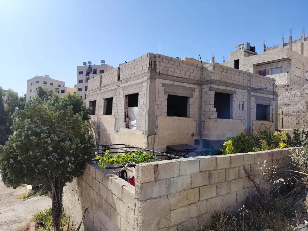 منزل مستقل للبيع في حي عدن – عمان
