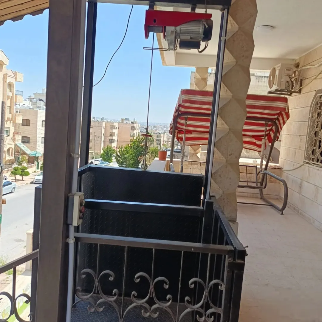 شقة فاخرة للبيع في عرجان بالقرب من مستشفى الرويال