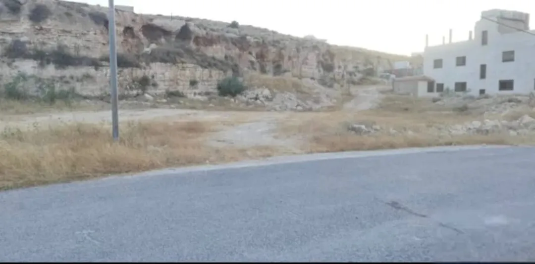قطعة أرض مميزة في شفا بدران لبناء فيلا