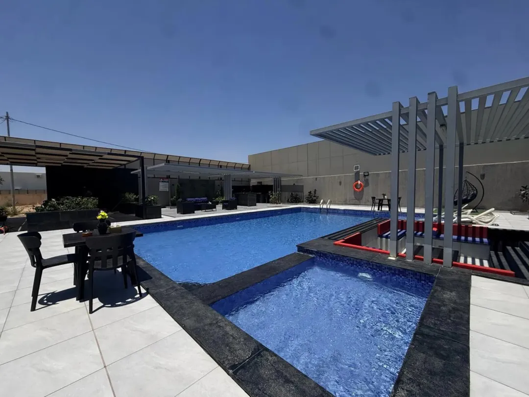 شاليه فيلا فاخر للبيع في وادي الأردن