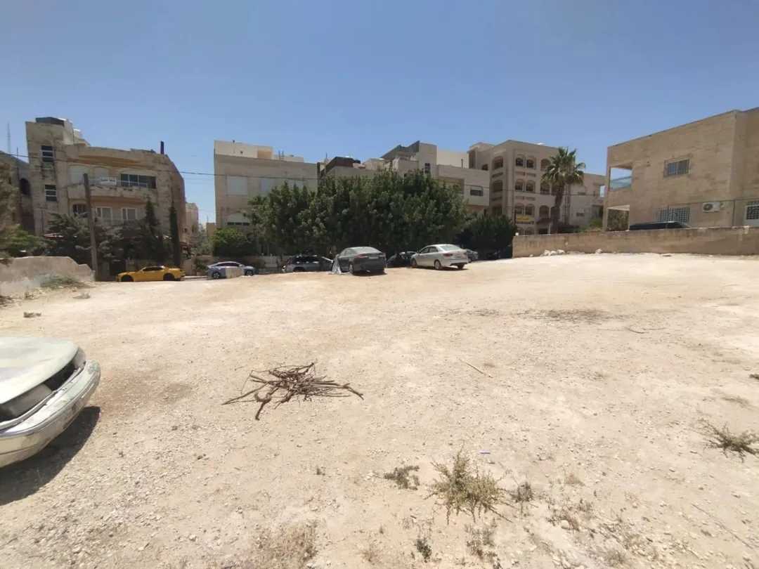 قطعة أرض سكنية للبيع في أبو نصير – عمان