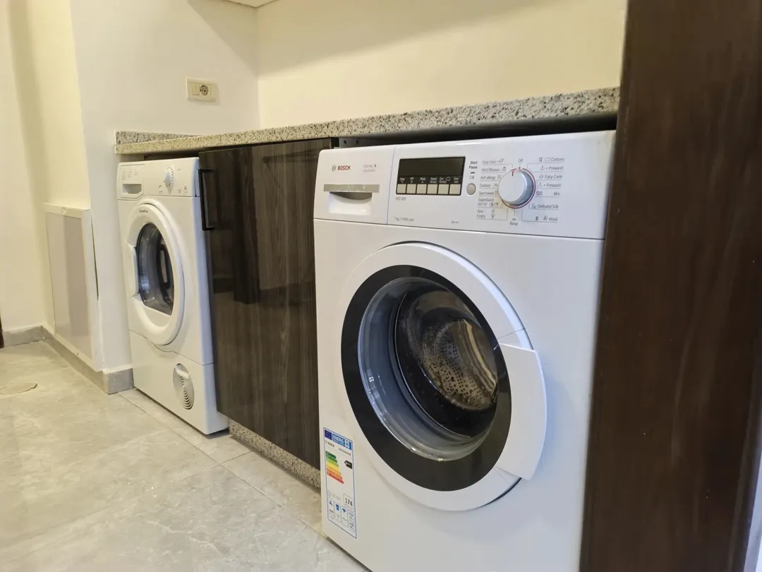 شقة مفروشة فاخرة للايجار في عبدون، عمان