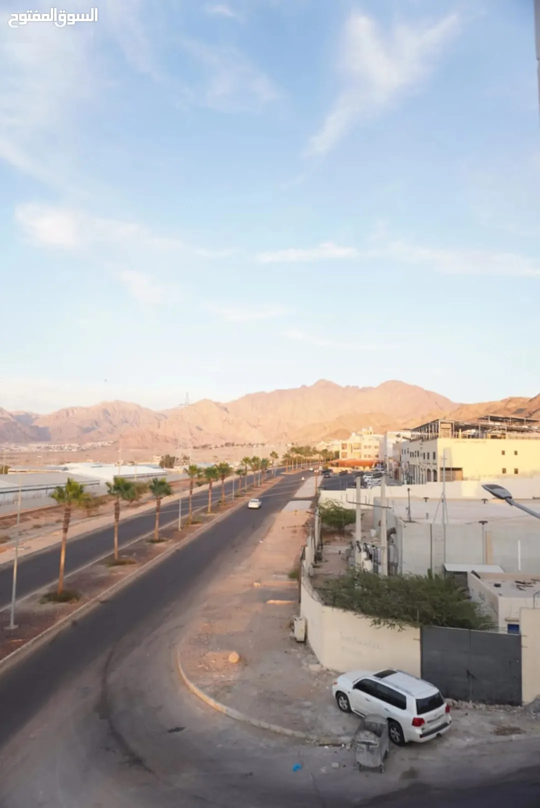 شقة طابق كامل للبيع في العقبة – السكنية التاسعة بإطلالة بحرية مميزة